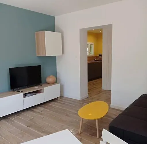 Hébergement de vacances Petite Maison Dans Un écrin De Verdure