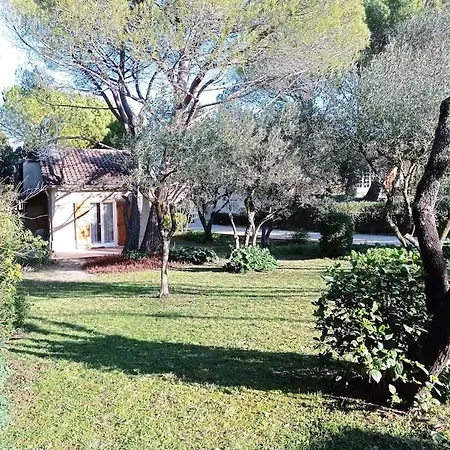 Petite Maison Dans Un Ecrin De Verdure 펜션 *